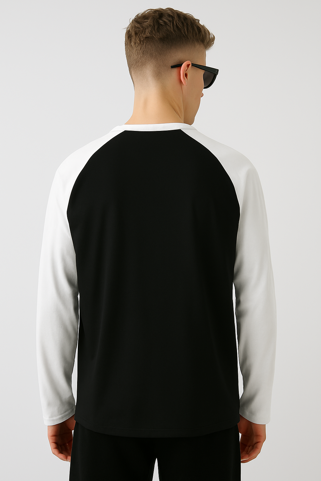 Alphahood Playmaker Raglan Tee – White & Black